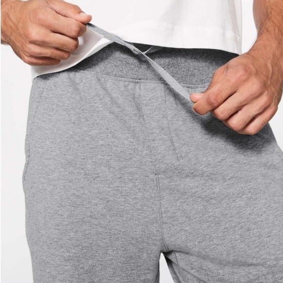 Lululemon Cross Cut Jogger - Picture 3 of 11